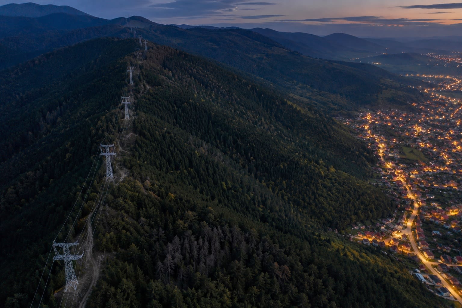 Subvenționarea energiei, o soluție costisitoare și ineficientă pentru criza energetică