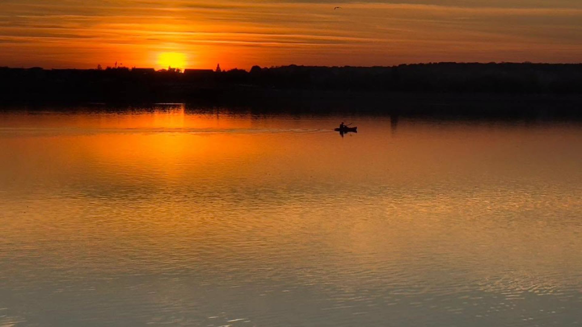 Insula Lacul Morii va fi inaugurată pe 18 septembrie cu Sunset Fest și caută vendori pentru eveniment