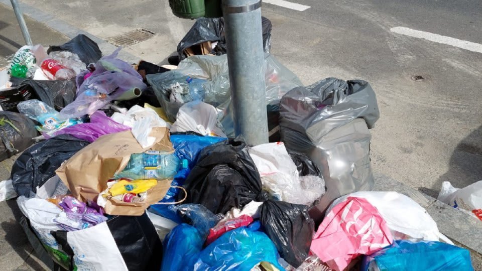 containere inteligente de gunoi, platformă de colectare, Giurgiu containere inteligente de gunoi, platformă de colectare, Giurgiu