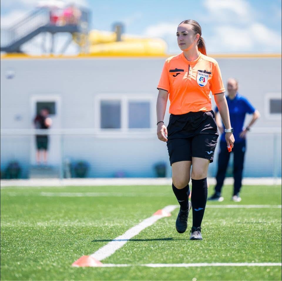 meci de fotbal în județul Satu Mare, teren și jucători meci de fotbal în județul Satu Mare, teren și jucători