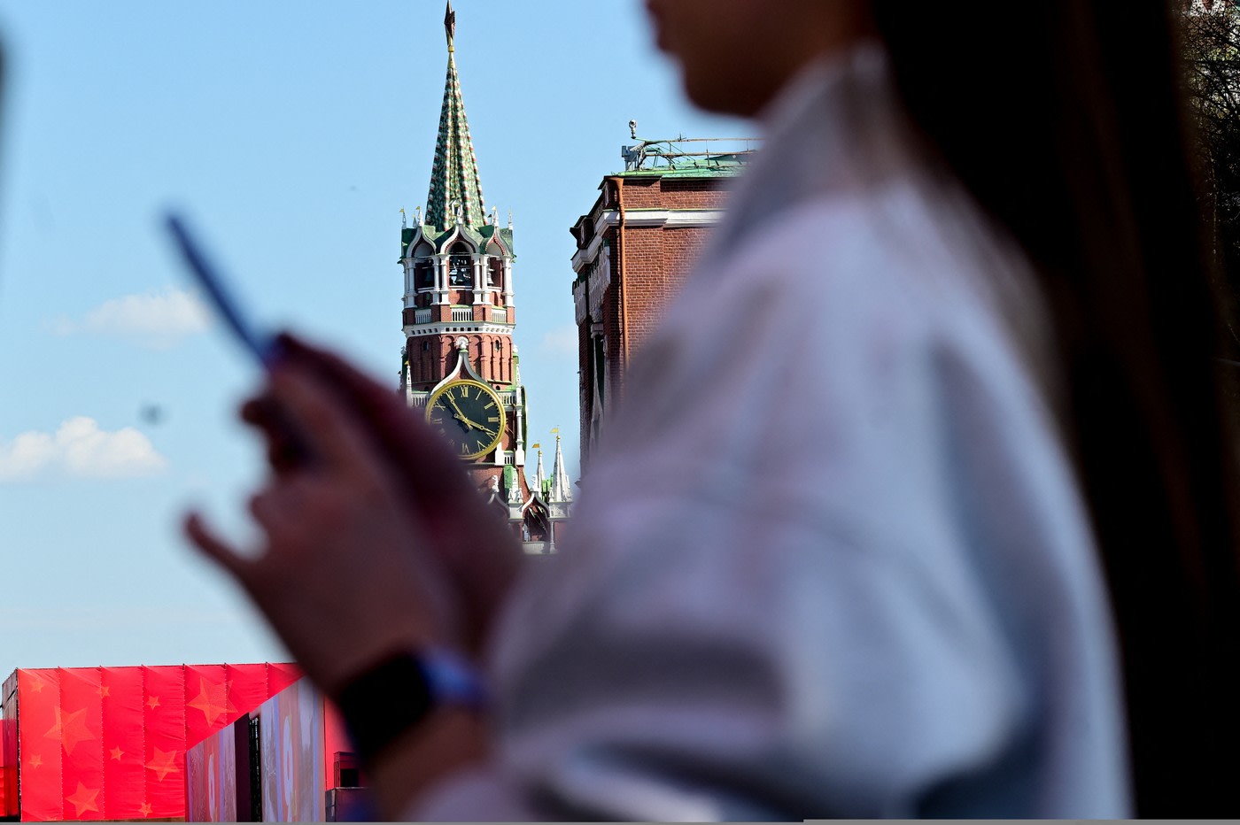 Rusia a lansat 5G în 16 orașe, acces limitat pe iPhone-uri
