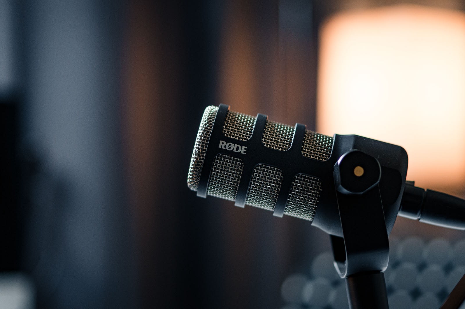 Radio online, direct din browser: cum asculți cele mai bune posturi românești într-un singur loc