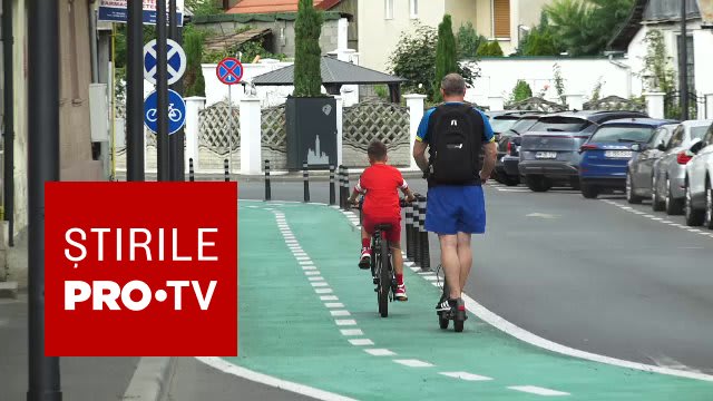 piste pentru biciclete, semnalizare rutieră, bicicliști în trafic piste pentru biciclete, semnalizare rutieră, bicicliști în trafic