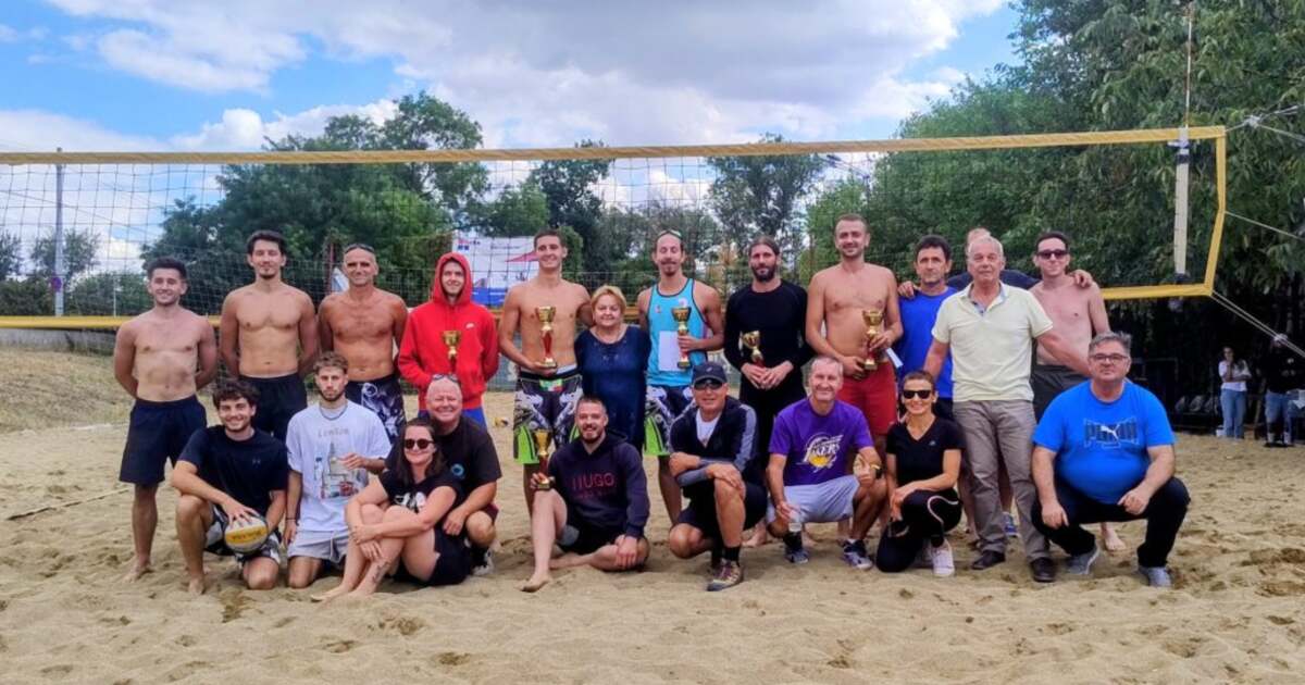 14 echipe de beach-volley au participat la Memorialul „Ștefan Gog” din Arad