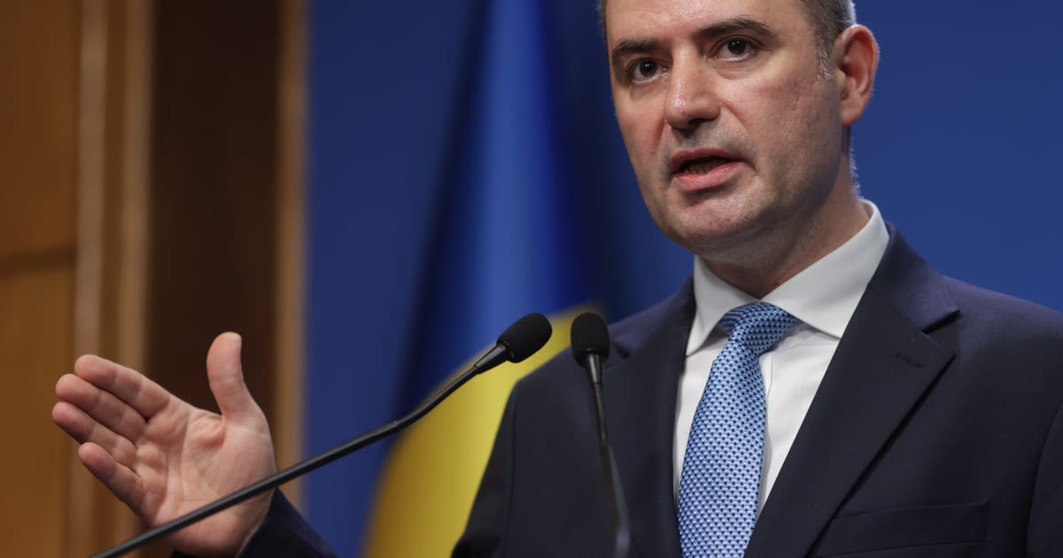 Agenţia S&P menține România la nivelul pre-junk, cu perspectivă negativă