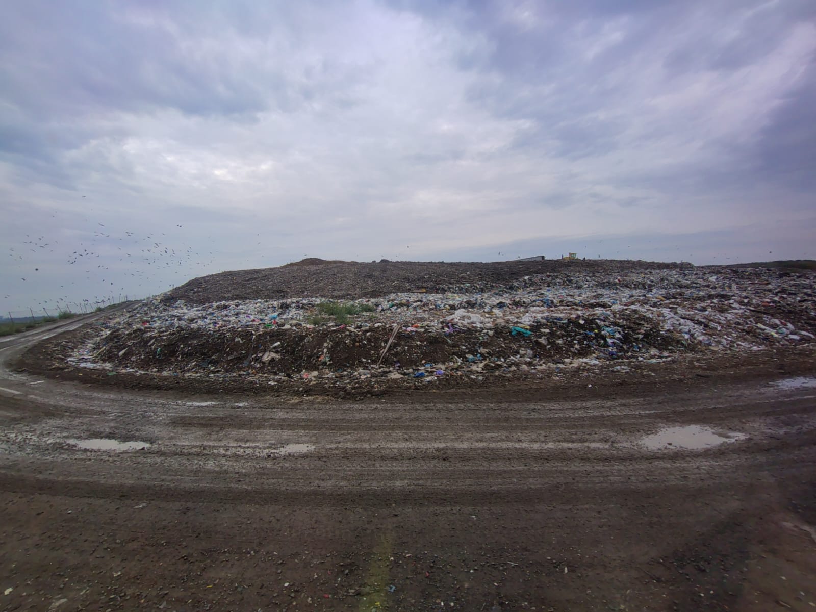 imagine cu reprezentanți ai administrației județene în ședință