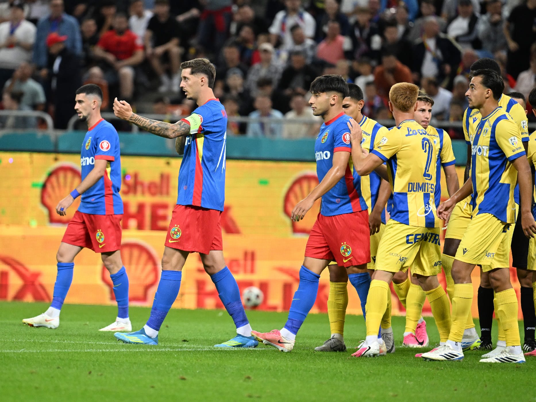 Gigi Becali îl laudă pe David Miculescu, favorit la FCSB, după remiza cu Petrolul