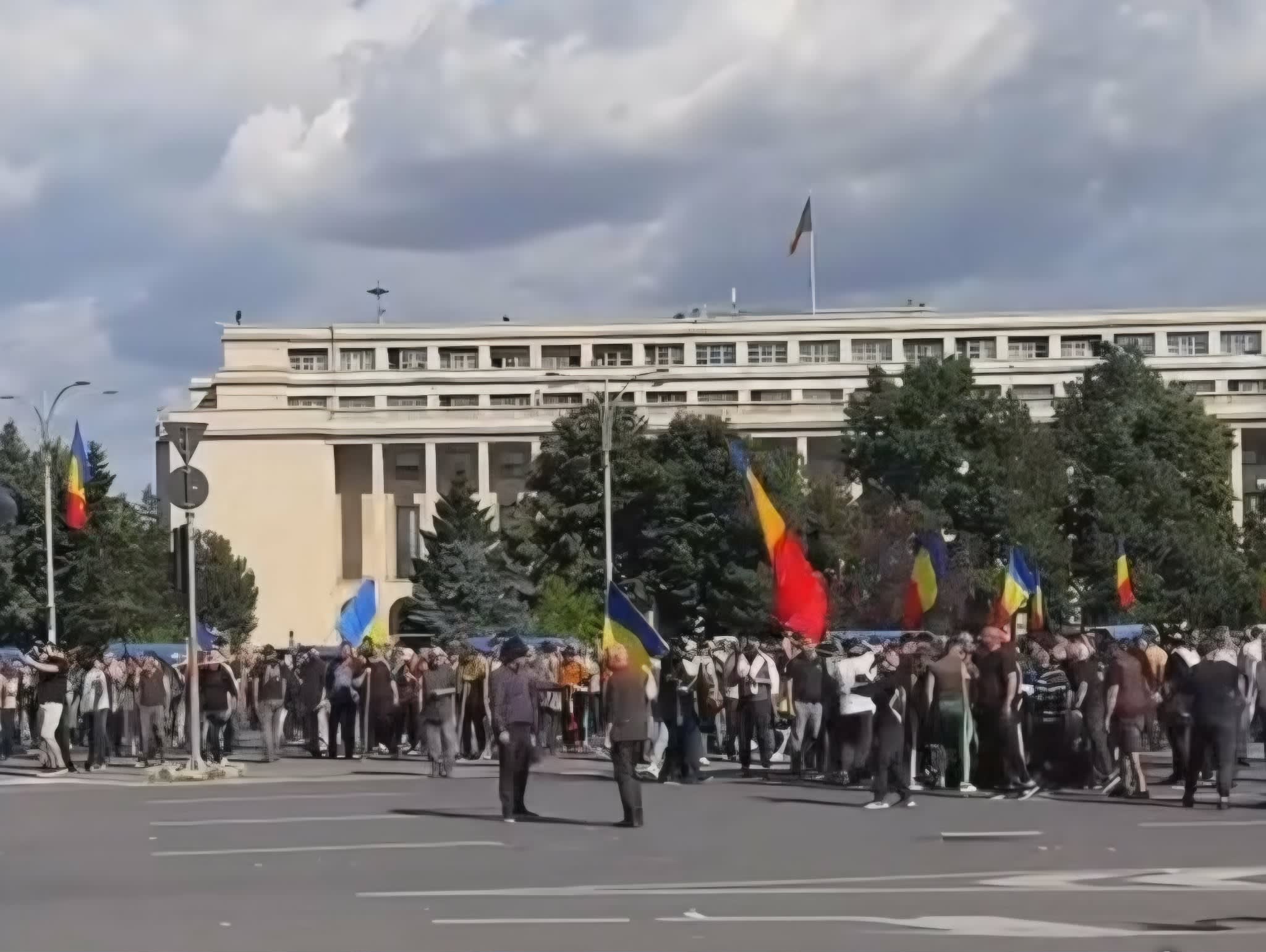 Protestul ciobanilor din Capitală s-a degenerat în confruntări violente