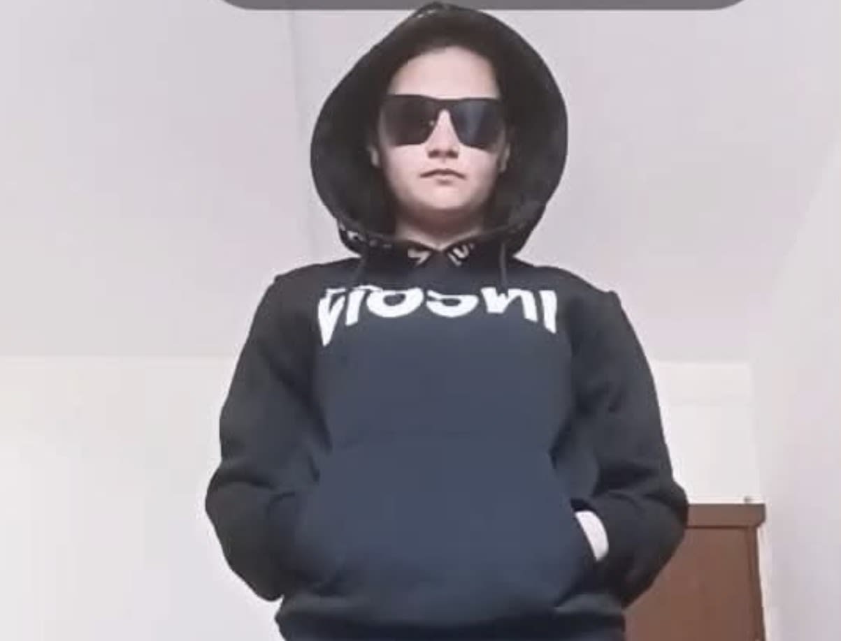 fată de 16 ani găsită într-un centru de protecție fată de 16 ani găsită într-un centru de protecție