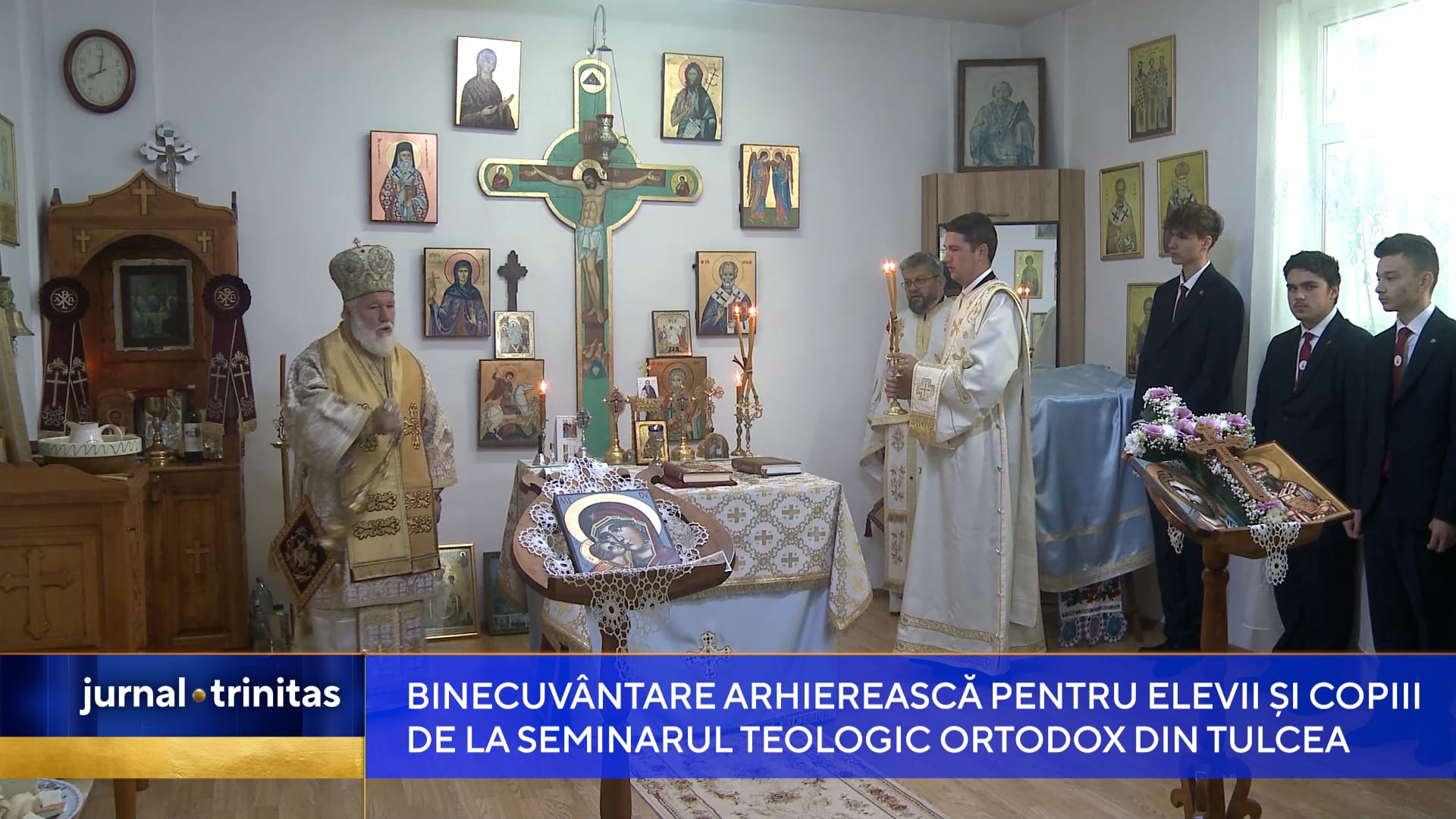slujbă arhierească la seminarul teologic din Tulcea slujbă arhierească la seminarul teologic din Tulcea