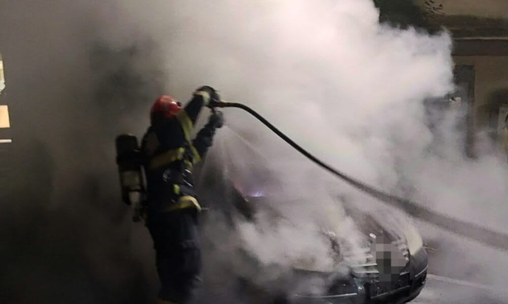 autoturisme în flăcări, intervenție pompieri, Neamț autoturisme în flăcări, intervenție pompieri, Neamț