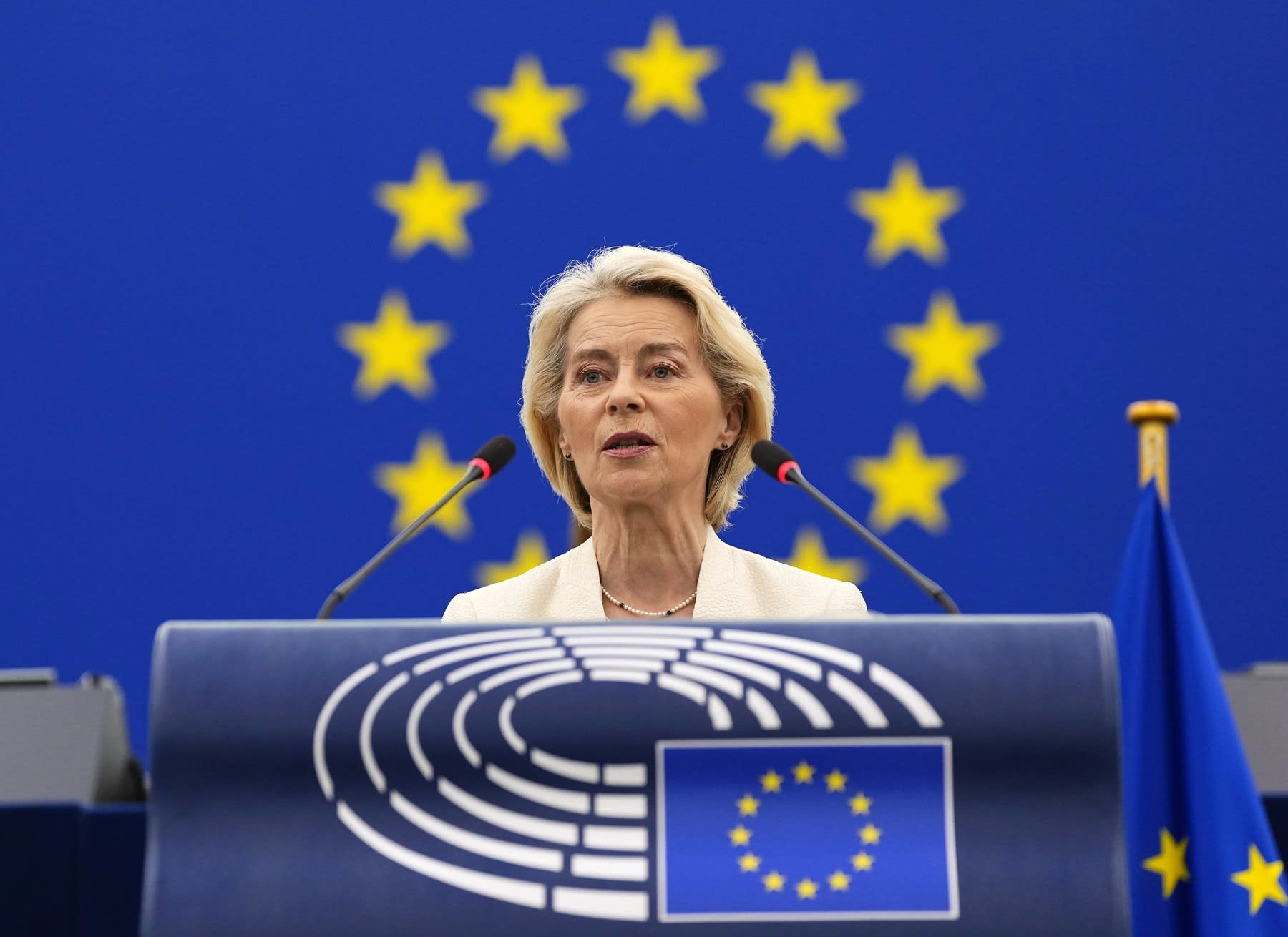 Ursula von der Leyen propune un Consiliu European de Securitate pentru răspuns la atacurile Rusiei