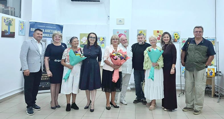 expoziție de pictură florală la biblioteca județeană