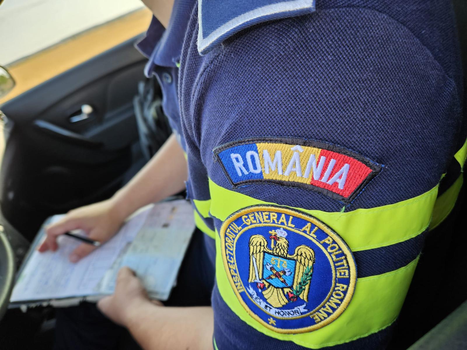Un tânăr reținut de polițiști după ce a furat un autoturism și a condus băut fără permis
