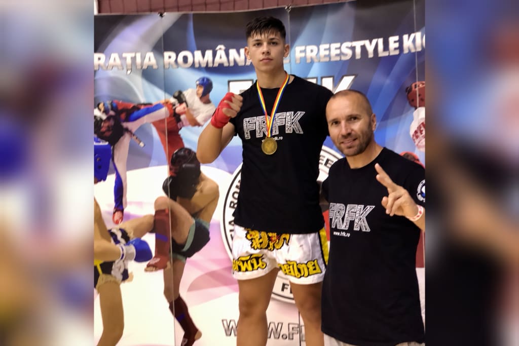 Gabriel Bodescu în ring, pregătire pentru turneul K-1 Gabriel Bodescu în ring, pregătire pentru turneul K-1
