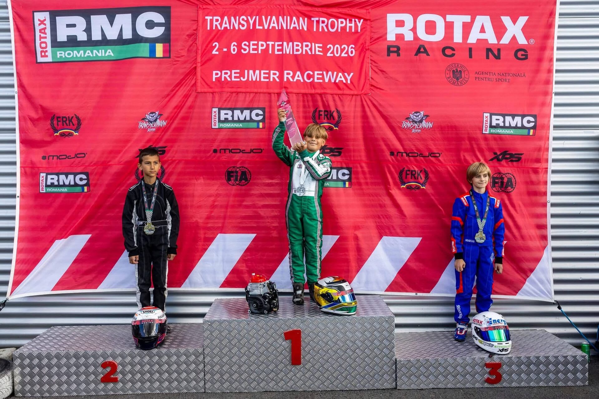 Frații Bicfalvi avansează în motorsport, câștigând trofee importante