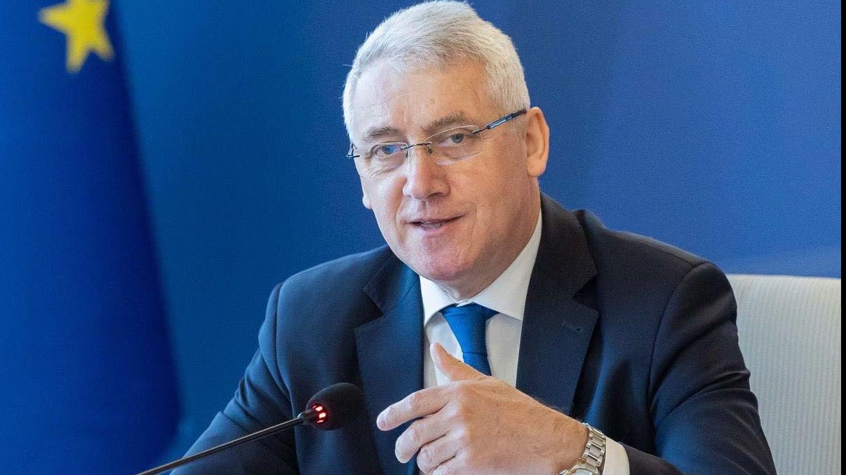 Țuțuianu: AEP a sesizat organele competente privind materialele de propagandă ale candidatului cu zero cheltuieli