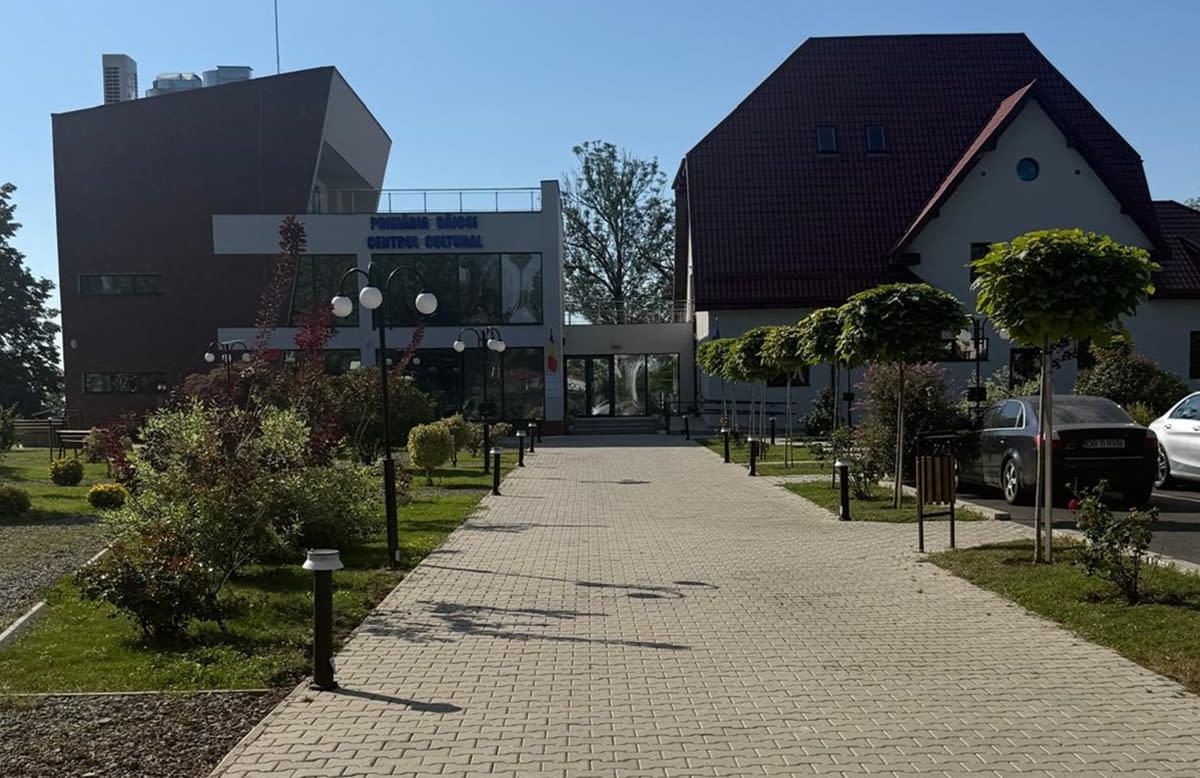 Centru Cultural modern a fost inaugurat la Băicoi, oferind activități pentru toate vârstele