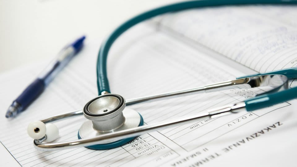 Organizațiile de pacienți solicită fonduri urgente pentru programele de sănătate