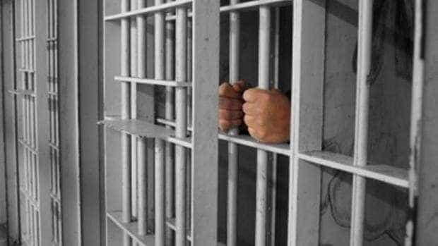 Polițiști în acțiune la Argeș, prindere în flagrant Polițiști în acțiune la Argeș, prindere în flagrant