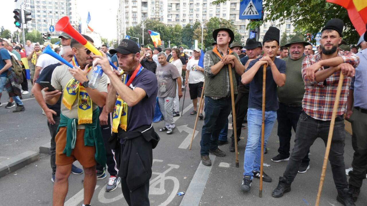 protest fermieri, violențe, Piața Victoriei, poliție, manifestare protest fermieri, violențe, Piața Victoriei, poliție, manifestare