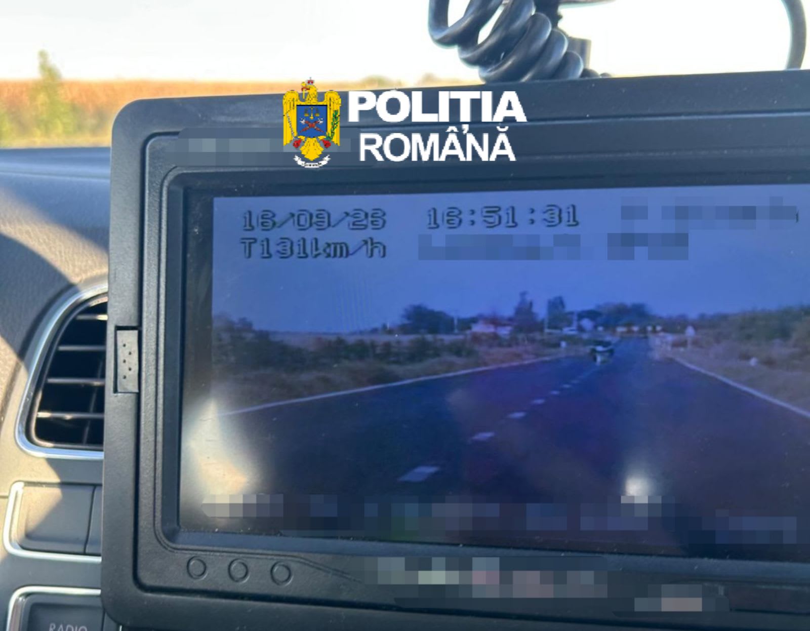 Tânăr de 18 ani prins cu peste 130 km/h de două ori în aceeași zi