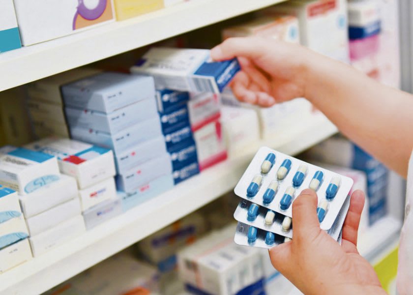 medicament lipsă în farmacie, medic, stocuri de medicamente medicament lipsă în farmacie, medic, stocuri de medicamente