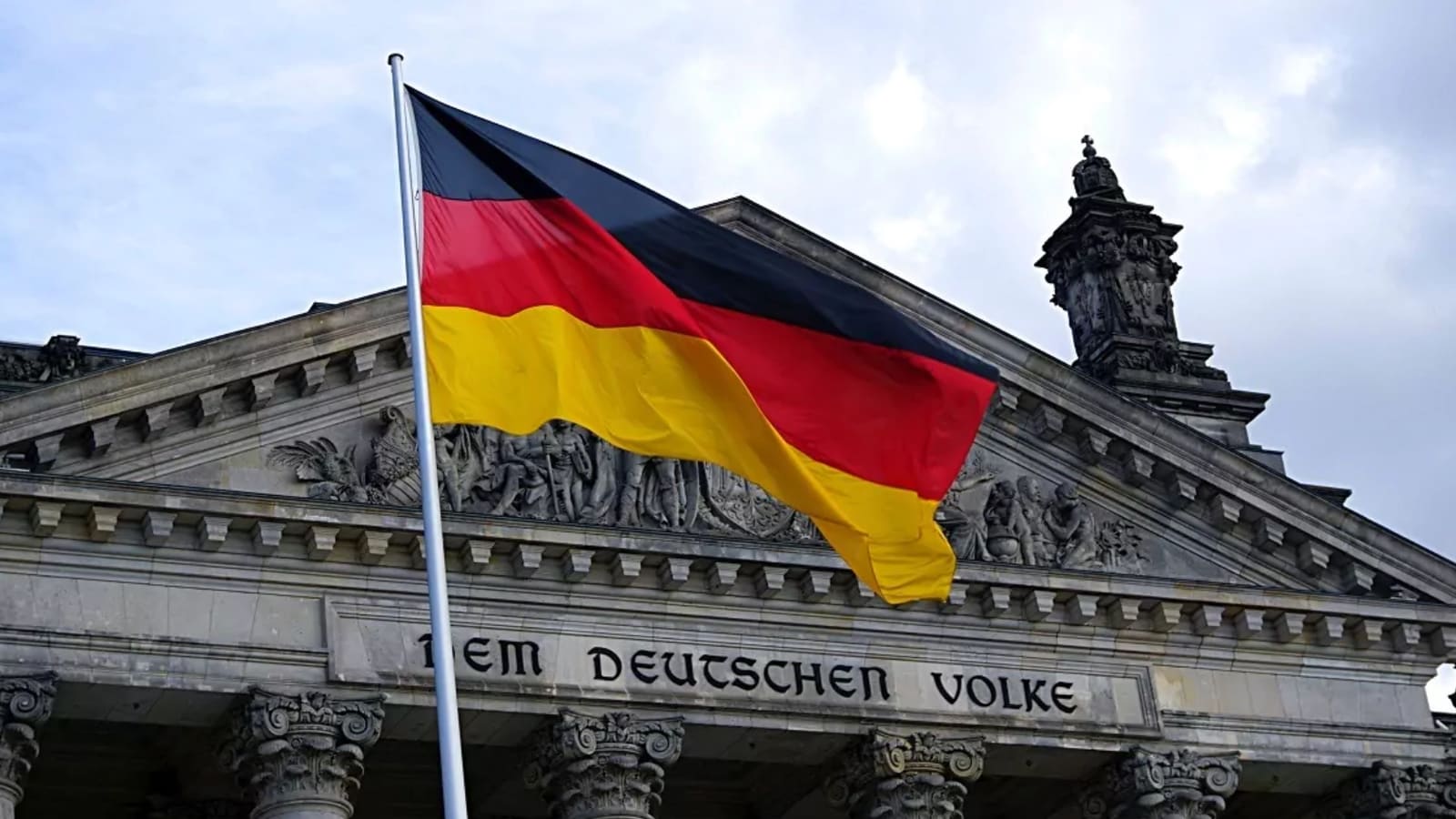 Germania reduce taxele pe carburanți într-un pachet de sprijin de 2,5 miliarde de euro