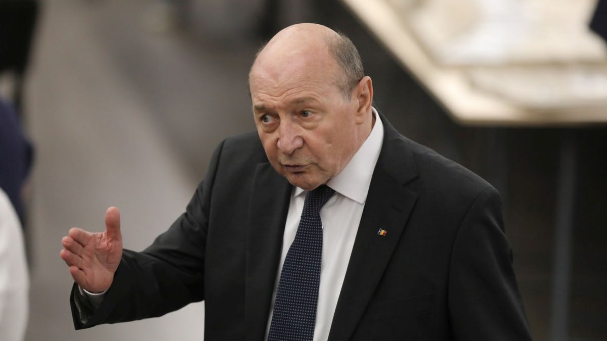 Traian Băsescu afirmă că Guvernul poate trece de votul Parlamentului înainte de nominalizarea lui Siegfried Mureșan