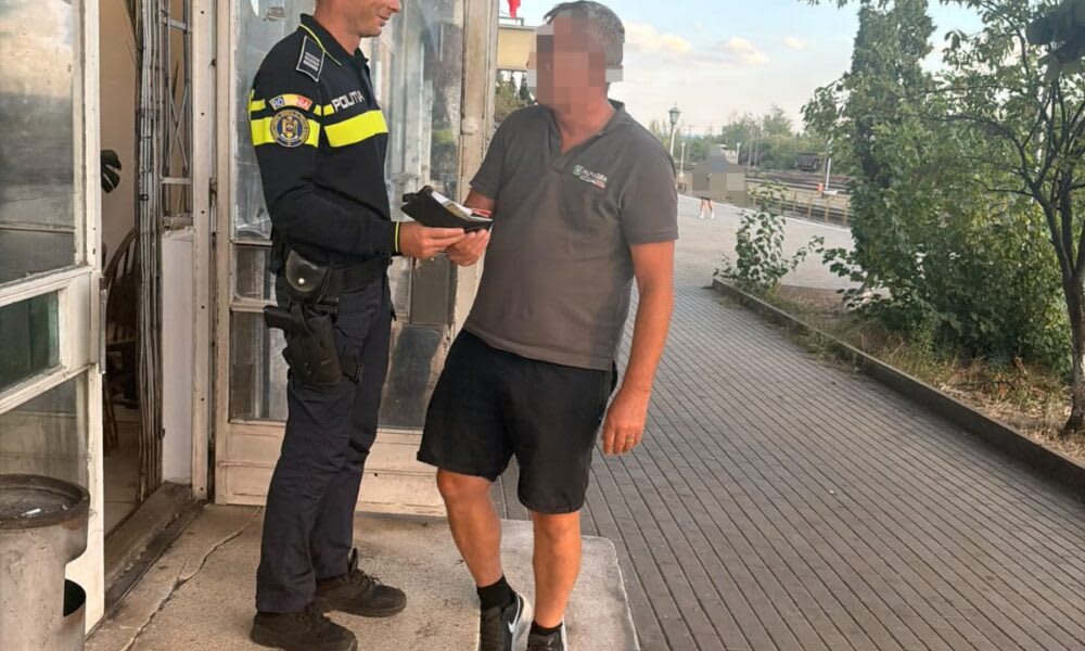 portofel găsit pe peronul stației CFR Baia Mare portofel găsit pe peronul stației CFR Baia Mare