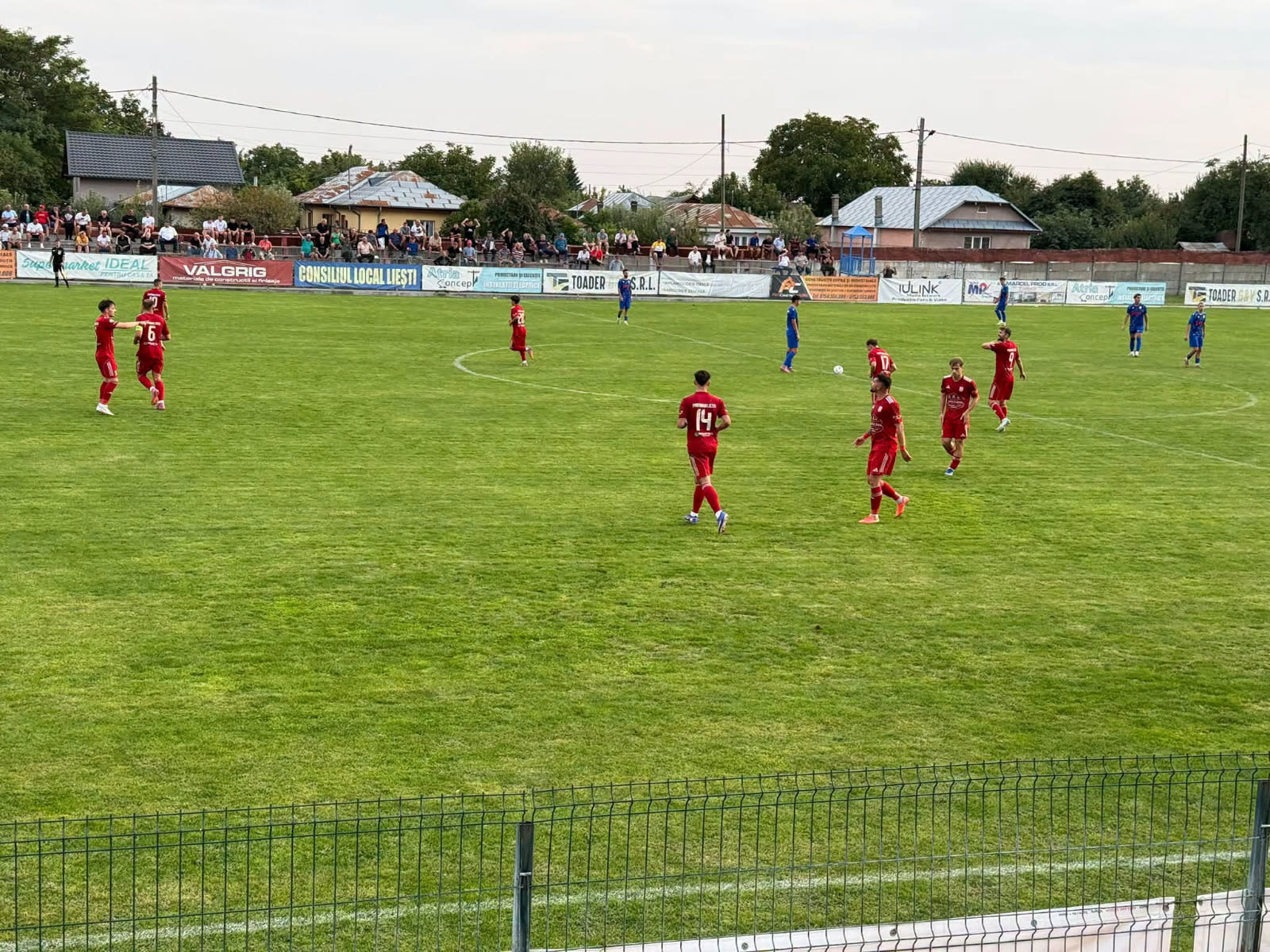 meci de fotbal în Liga 3, echipe gălățene, goluri și spectacol meci de fotbal în Liga 3, echipe gălățene, goluri și spectacol