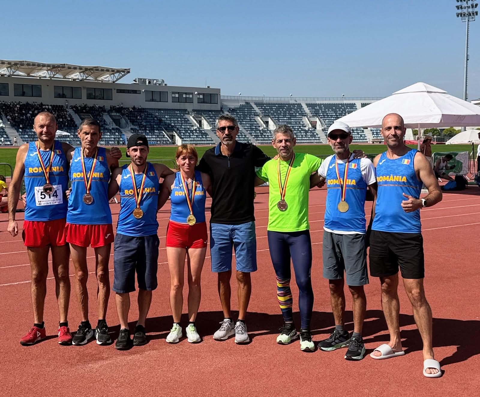 atleți gălățeni la competiție de atletism atleți gălățeni la competiție de atletism