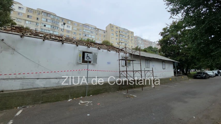șantier de demolare a bisericii din zona Macul Roșu, Constanța șantier de demolare a bisericii din zona Macul Roșu, Constanța