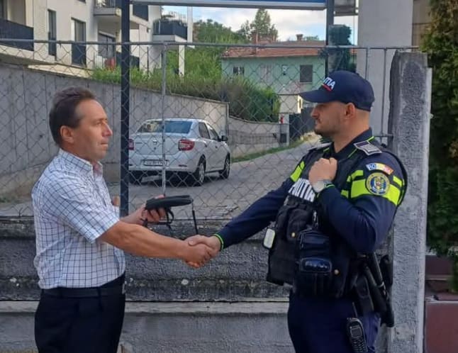 Clujeanul care a pierdut 11.500 de euro în troleibuz a fost găsit de polițiști: „Respect șoferului care a predat banii”