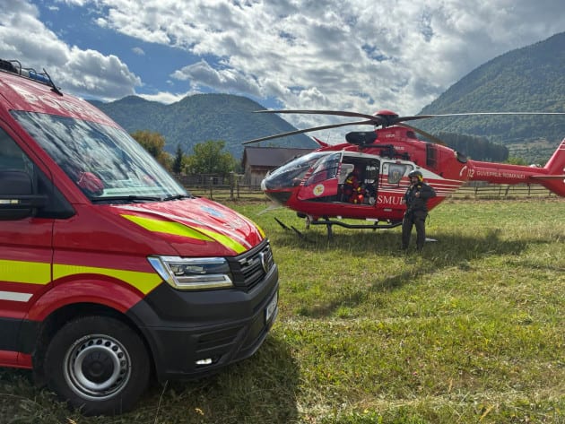 Salvamontiștii din Piatra Craiului au intervenit pentru o persoană rănită în zona Șaua Funduri
