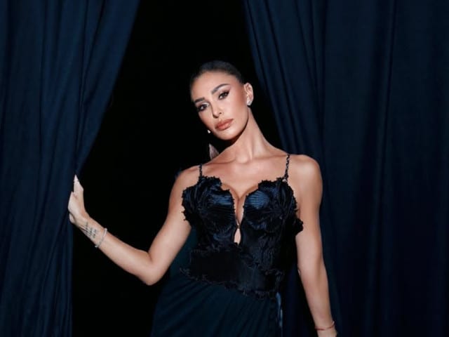 portarul Maduka Okoye și influencerița Dana Scîntei în București portarul Maduka Okoye și influencerița Dana Scîntei în București