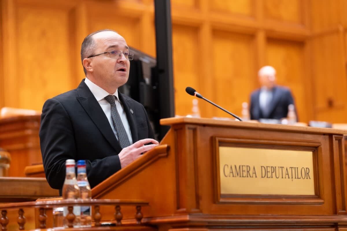 deputat Petru Negrea în plenul Camerei Deputaților