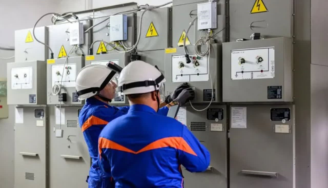 România înregistrează cele mai mari prețuri la energie electrică din Europa, care a afectat și Republica Moldova