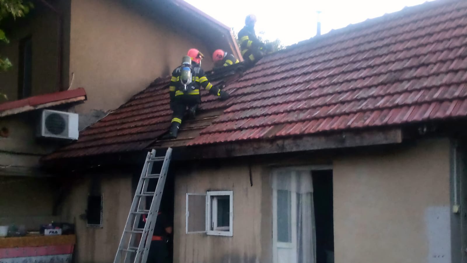 Pompierii din Teleorman au gestionat 40 de situații de urgență în ultimele 48 de ore