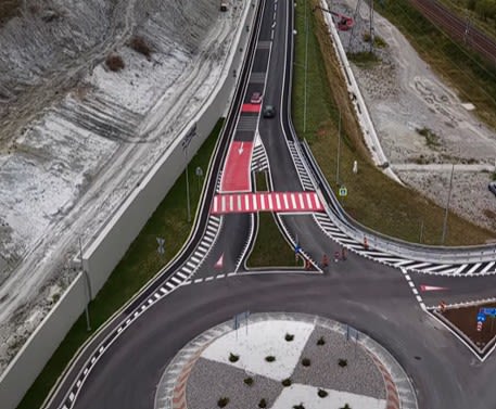 șoferi pe șosea în apropierea Centurii Comarnic șoferi pe șosea în apropierea Centurii Comarnic