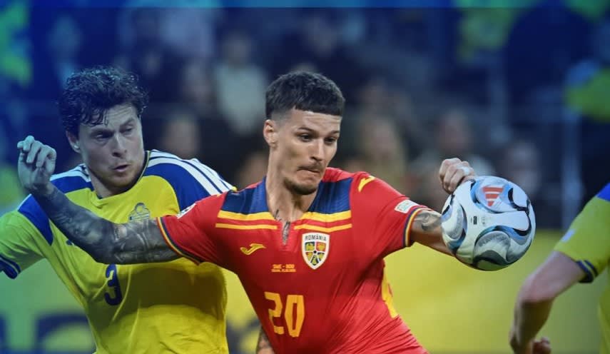 fotbal, meci România - Suedia, stadion, jucători fotbal, meci România - Suedia, stadion, jucători