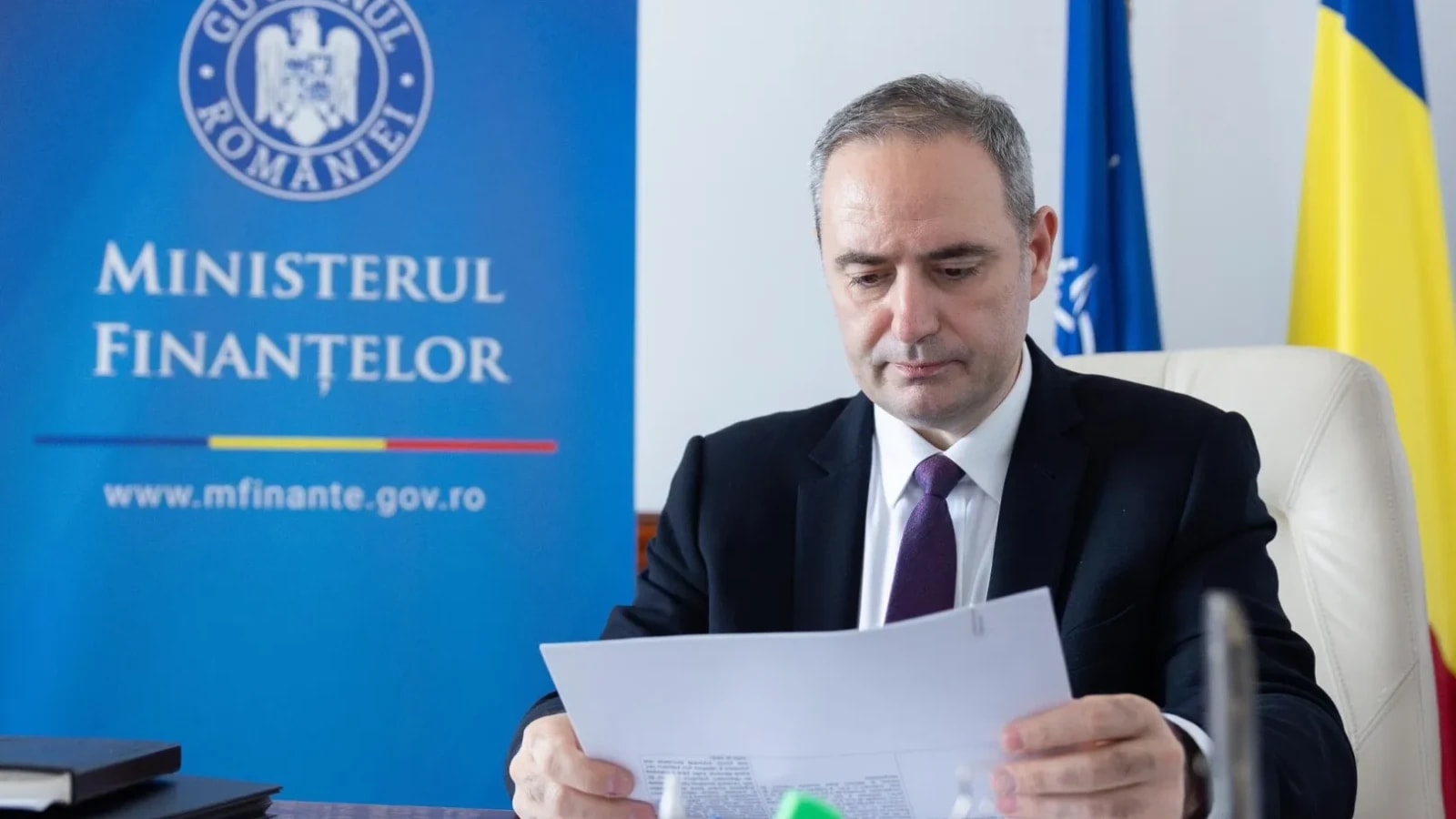Ministrul de Finanțe a anunțat reducerea deficitului bugetar înainte de depunerea programului de guvernare