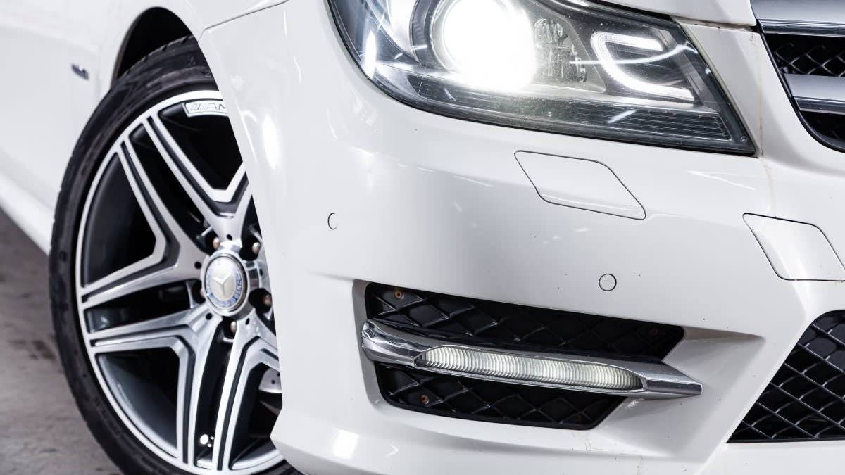 O familie din Oradea a cumpărat un Mercedes C-Class din 2019 cu 16.500 de euro, dar după două zile a descoperit probleme majore