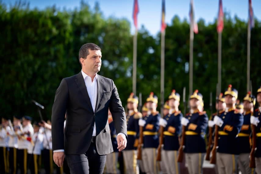 imagine cu Radu Miruță și Siegfried Mureșan în context politic