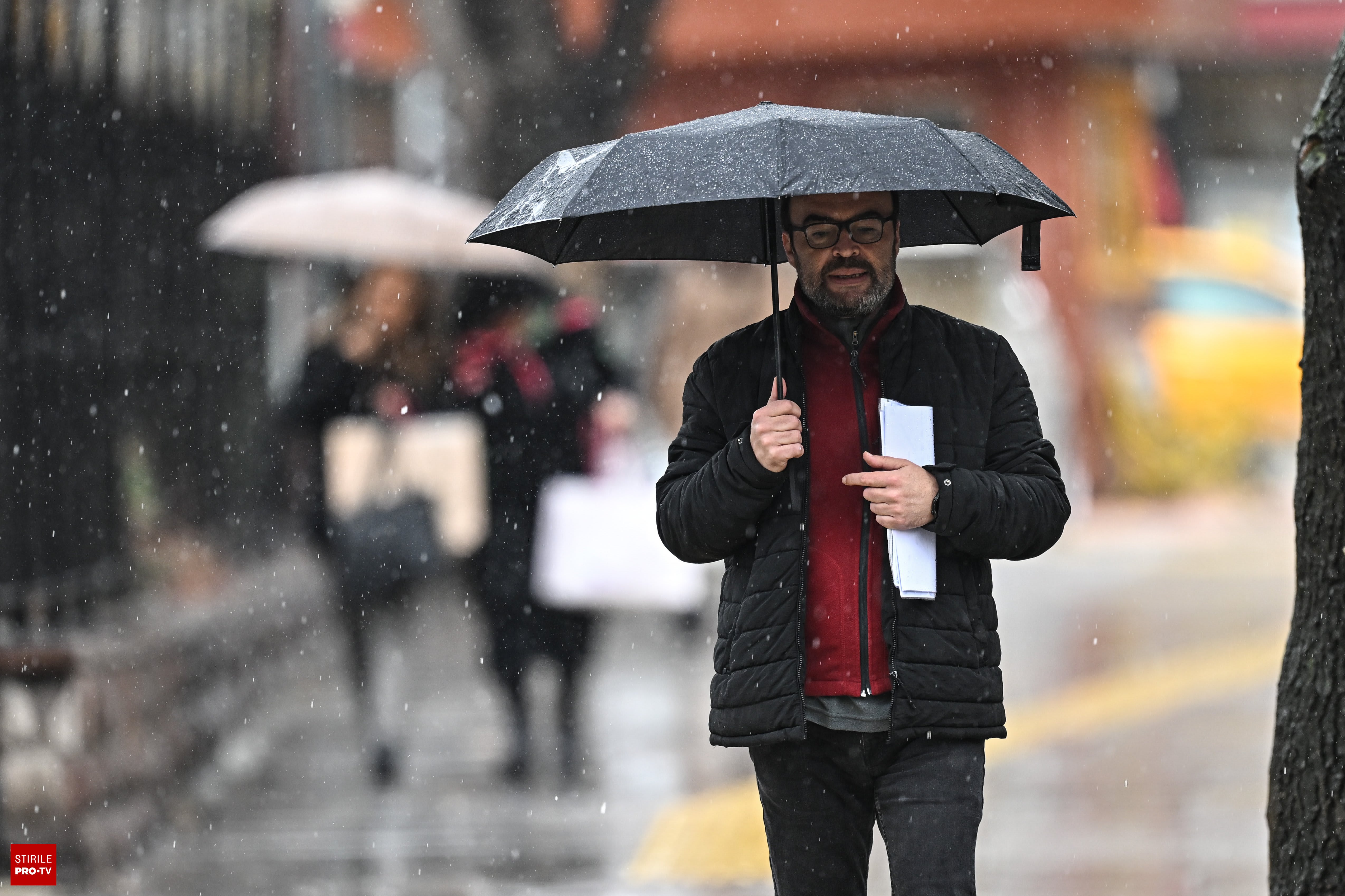 Prognoza meteo pentru următoarele două săptămâni: vreme schimbătoare și ploi în octombrie