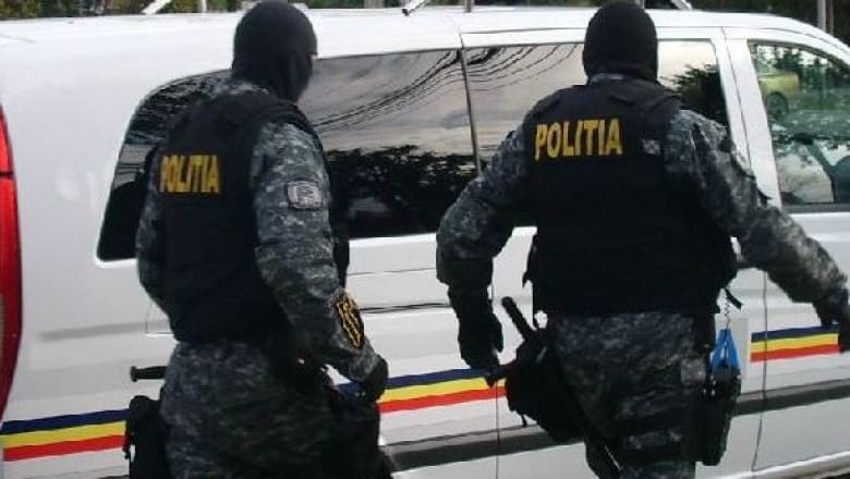 Trei bărbați din Giurgiu, reținuți pentru infracțiuni grave asupra minorilor