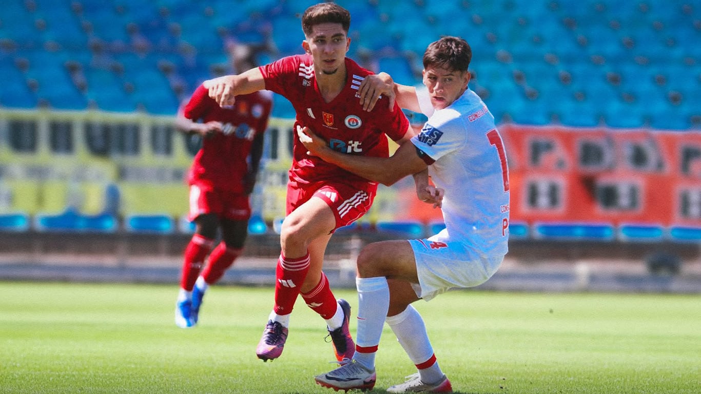Meci amical de fotbal între FC Bacău și SC Oțelul Galați Meci amical de fotbal între FC Bacău și SC Oțelul Galați