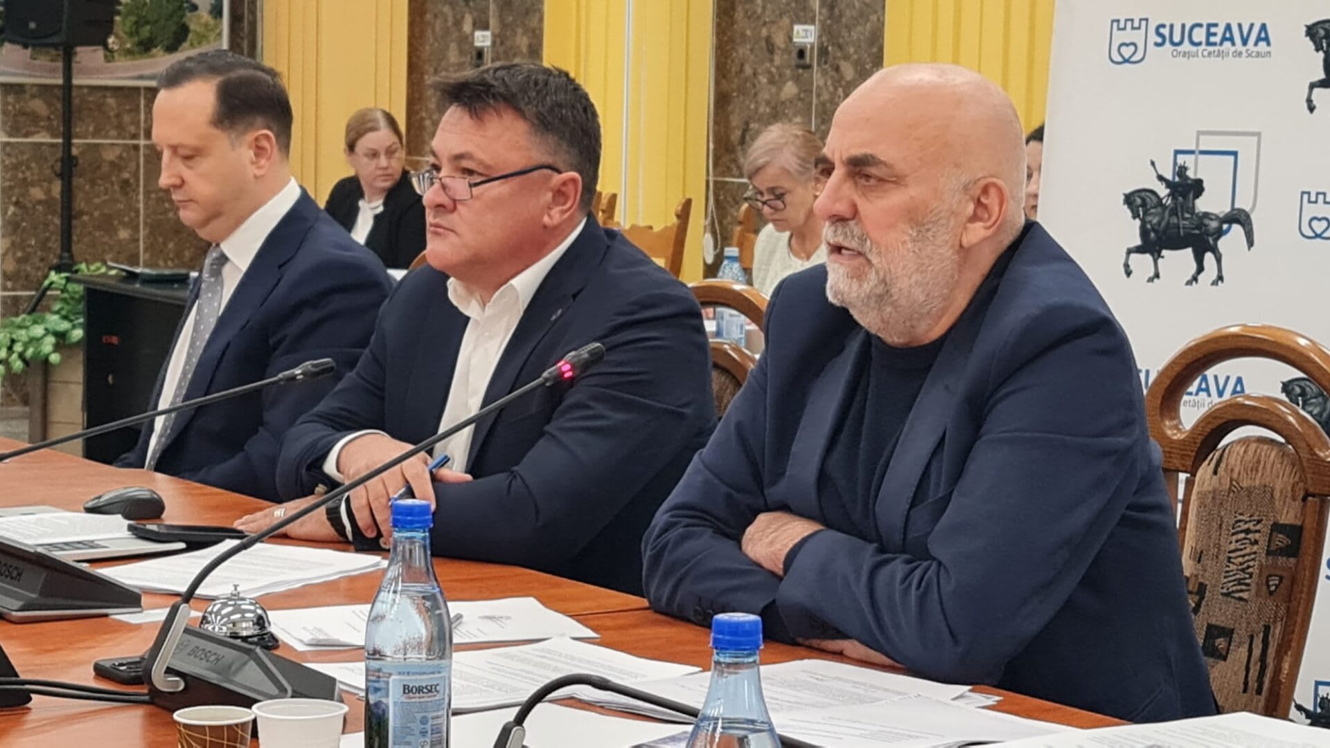 ședință a consiliului local Suceava, discuții aprinse despre tarife ședință a consiliului local Suceava, discuții aprinse despre tarife