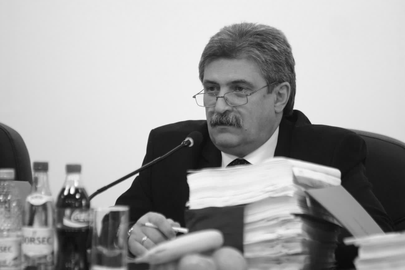 Ședința CLM Brăila a început cu moment de reculegere pentru Sorin Boșneag
