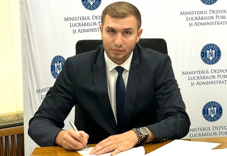 Ionuț Dima, primarul PSD din Coteana, a fost scos din funcție prin legea votată de propriul partid